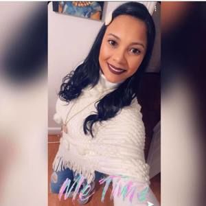 Meet your Posher, Alexandra